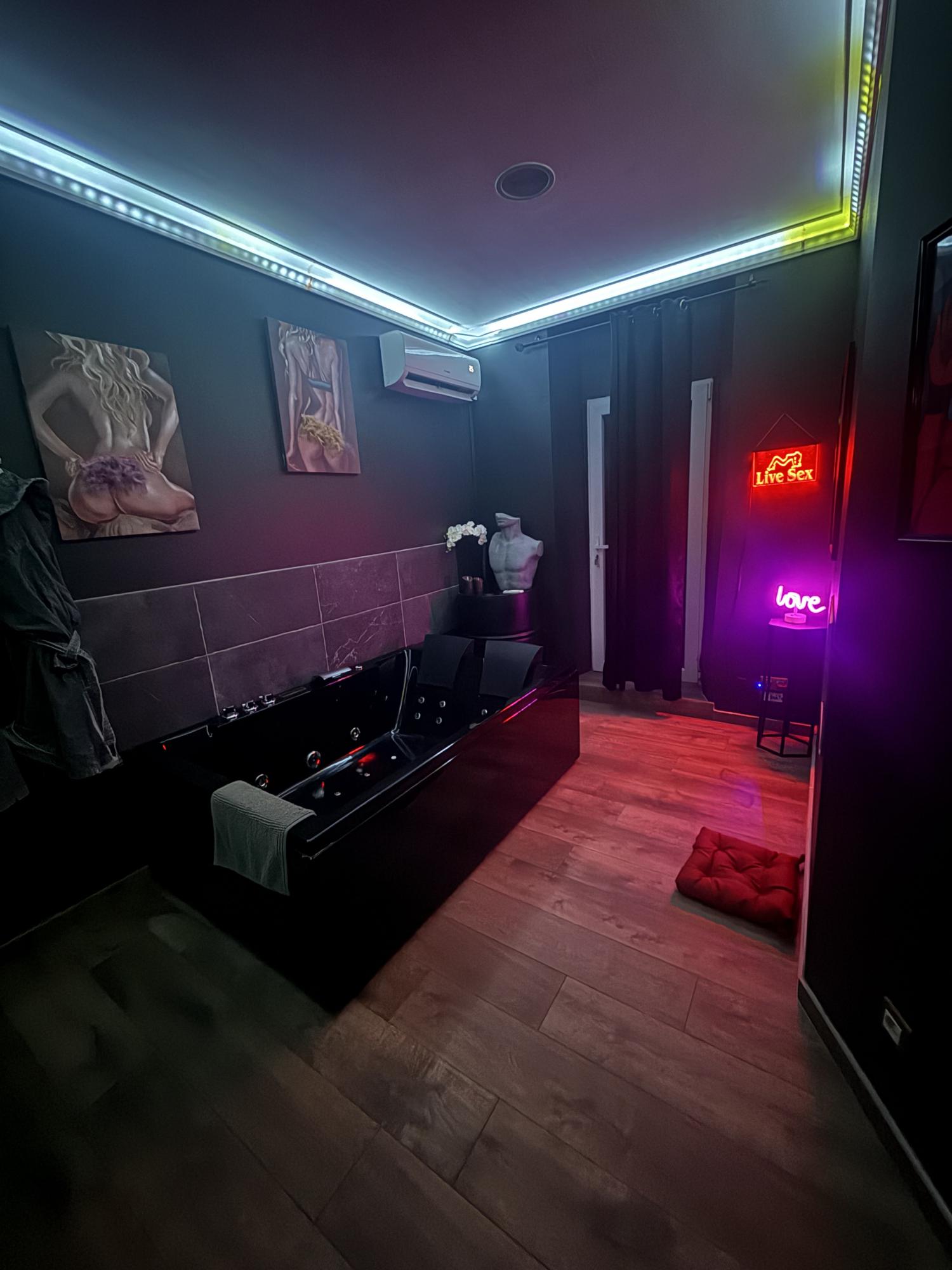 love room jacuzzi marseille