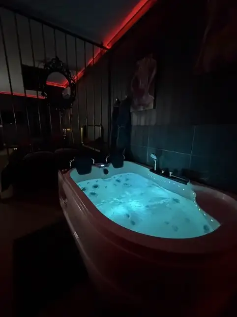 Quelles sont les meilleures p�riodes pour r�server une love room � Marseille ?